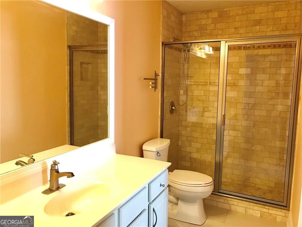 3354 Roundfield Circle Property Photo 13