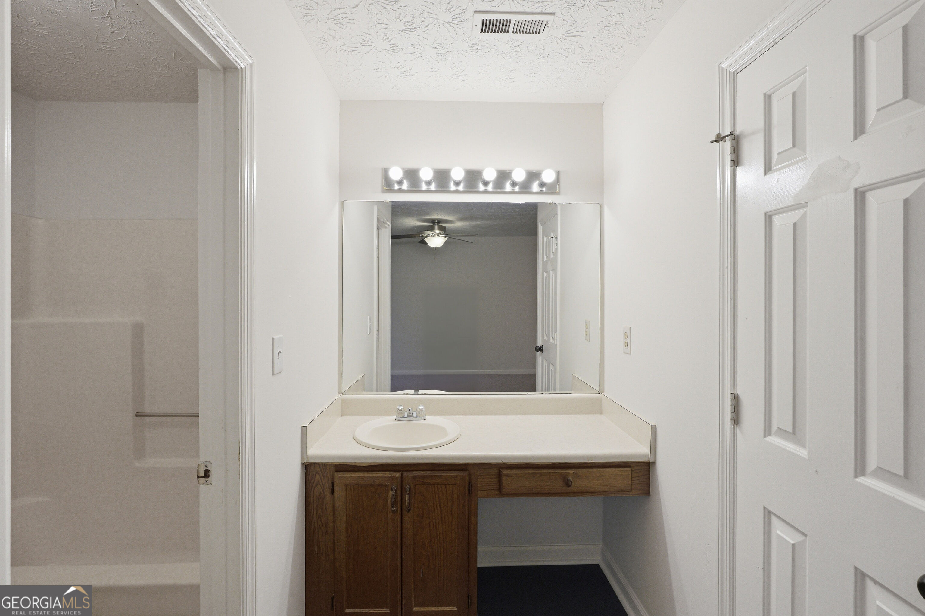 140 Forrest Brook Drive Property Photo 21