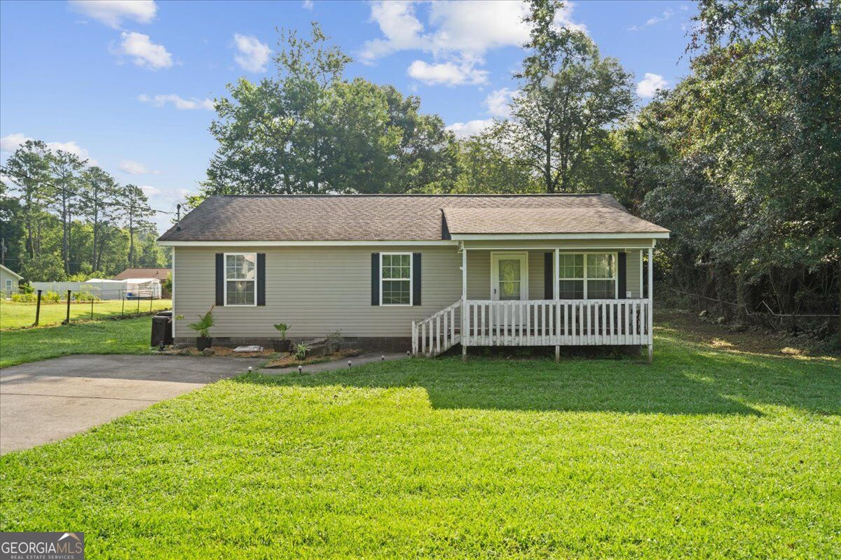158 Bonneville Drive Property Photo 1
