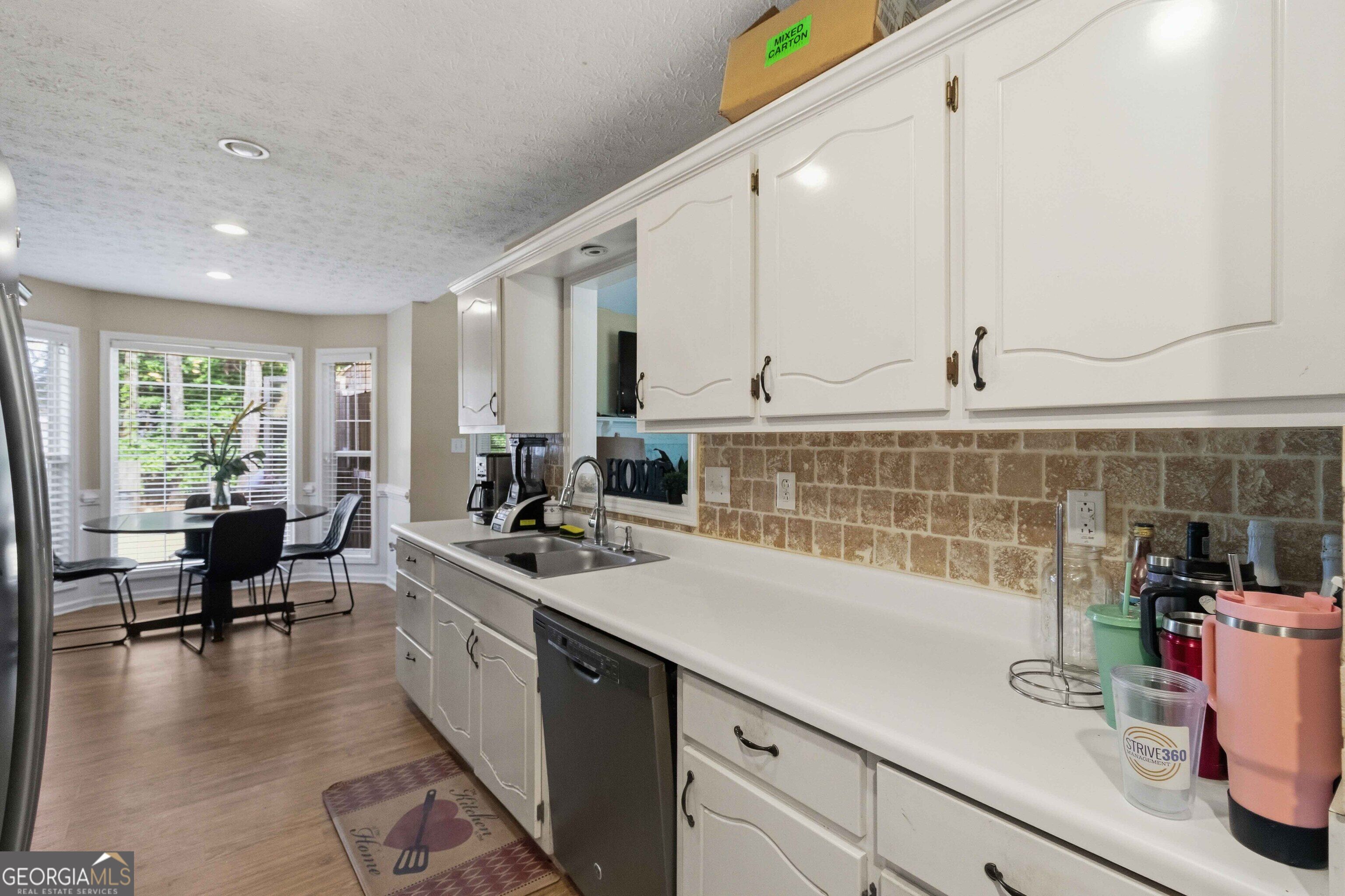 820 Clifton Ridge Property Photo 10