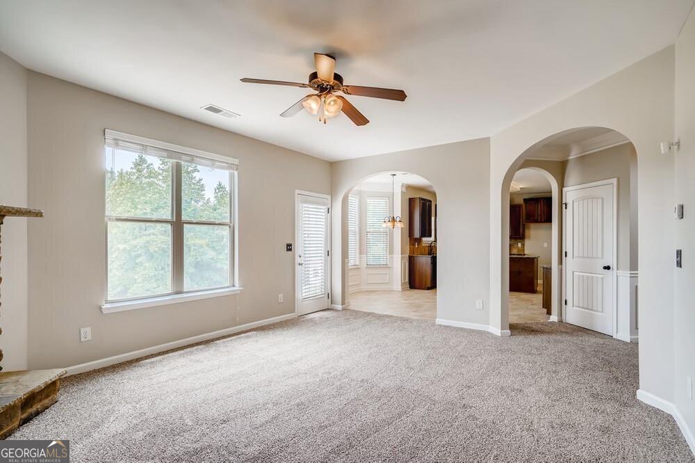 2784 Oakmont Way Property Photo 17