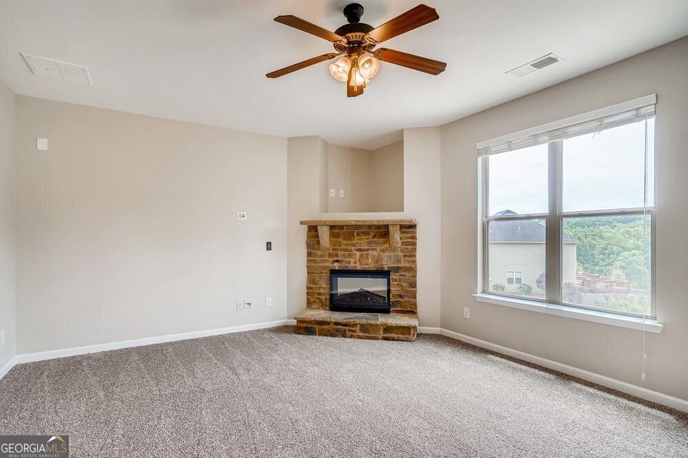 2784 Oakmont Way Property Photo 19