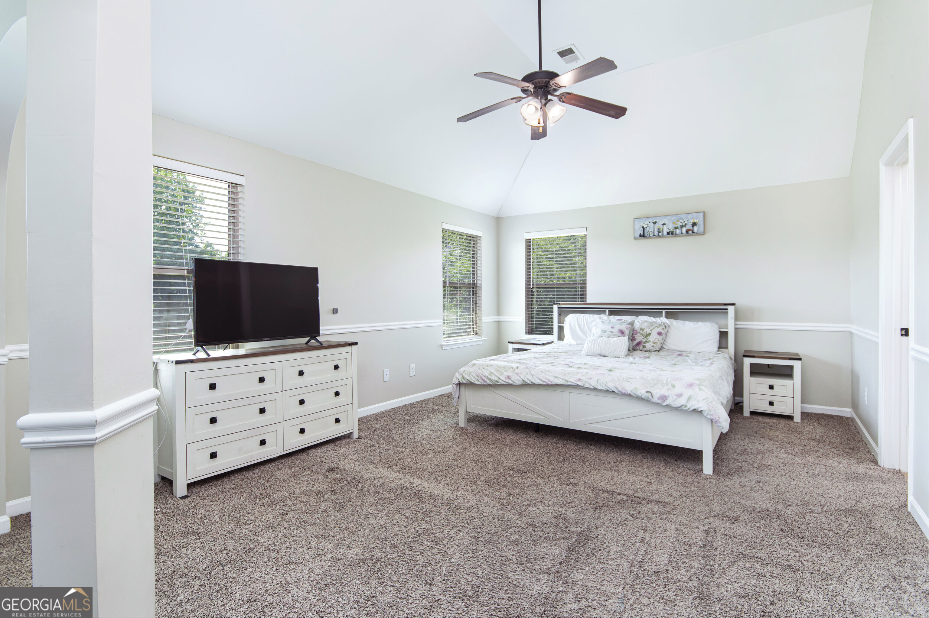 2784 Oakmont Way Property Photo 23