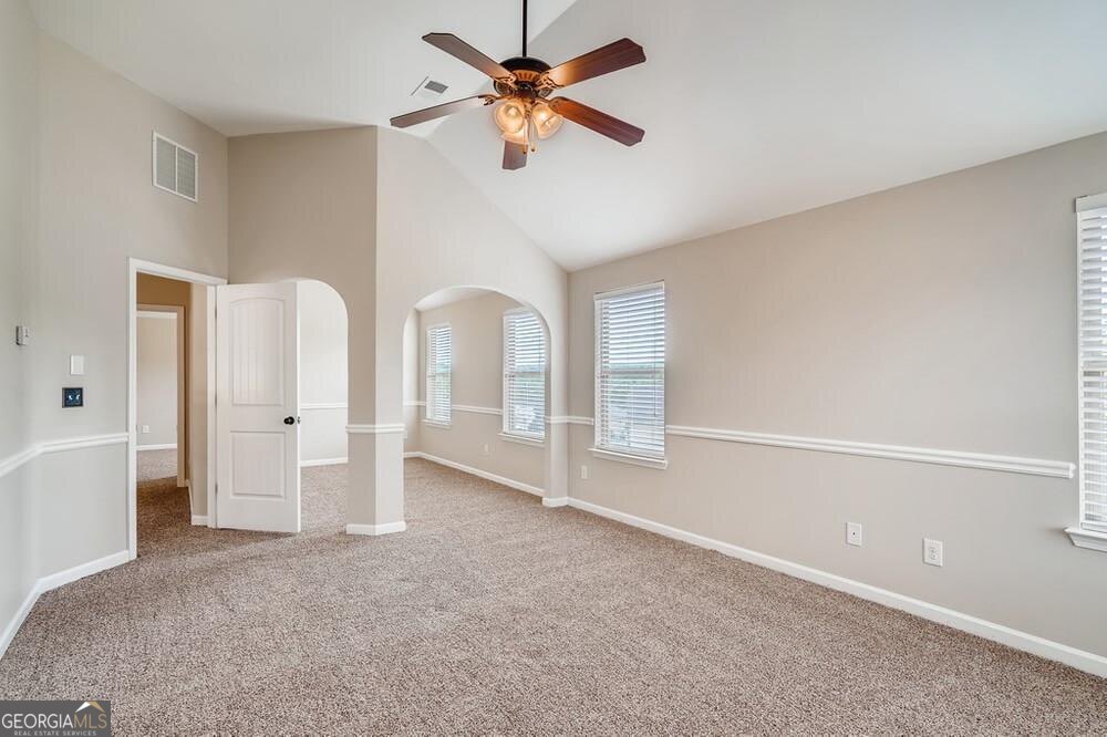 2784 Oakmont Way Property Photo 24