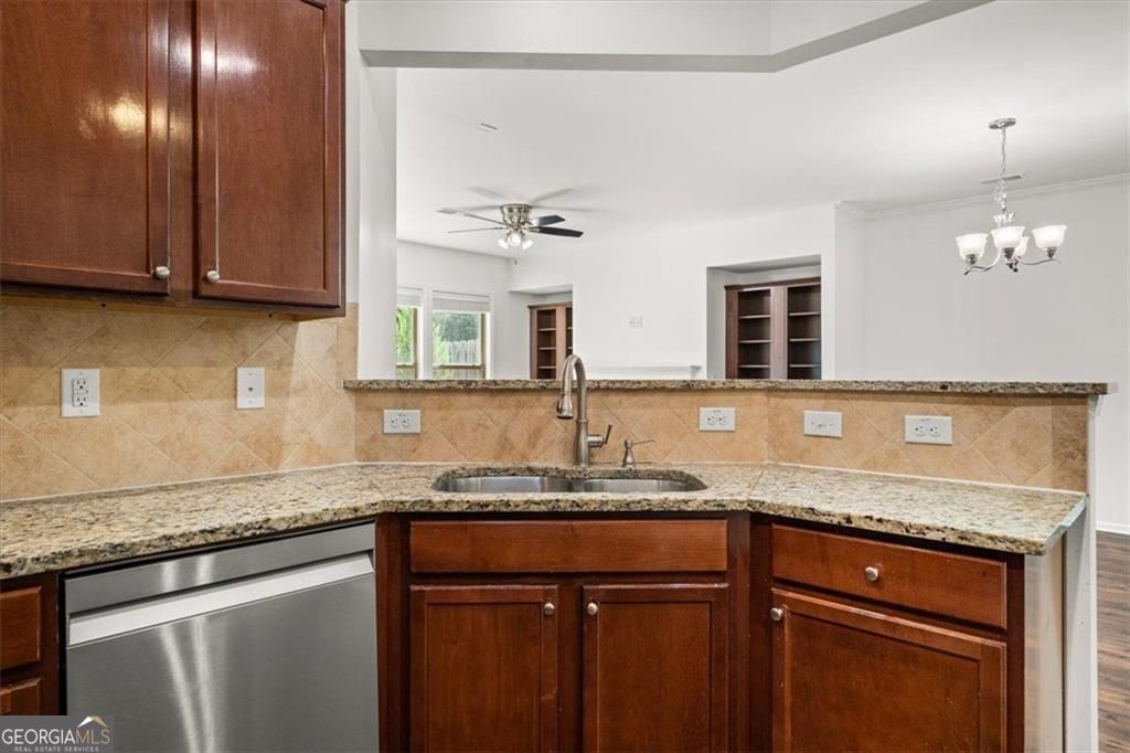 13459 Gardiner Lane Property Photo 15
