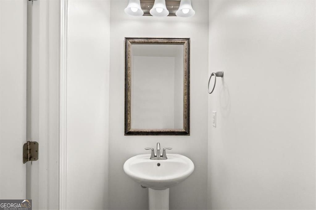 13459 Gardiner Lane Property Photo 18