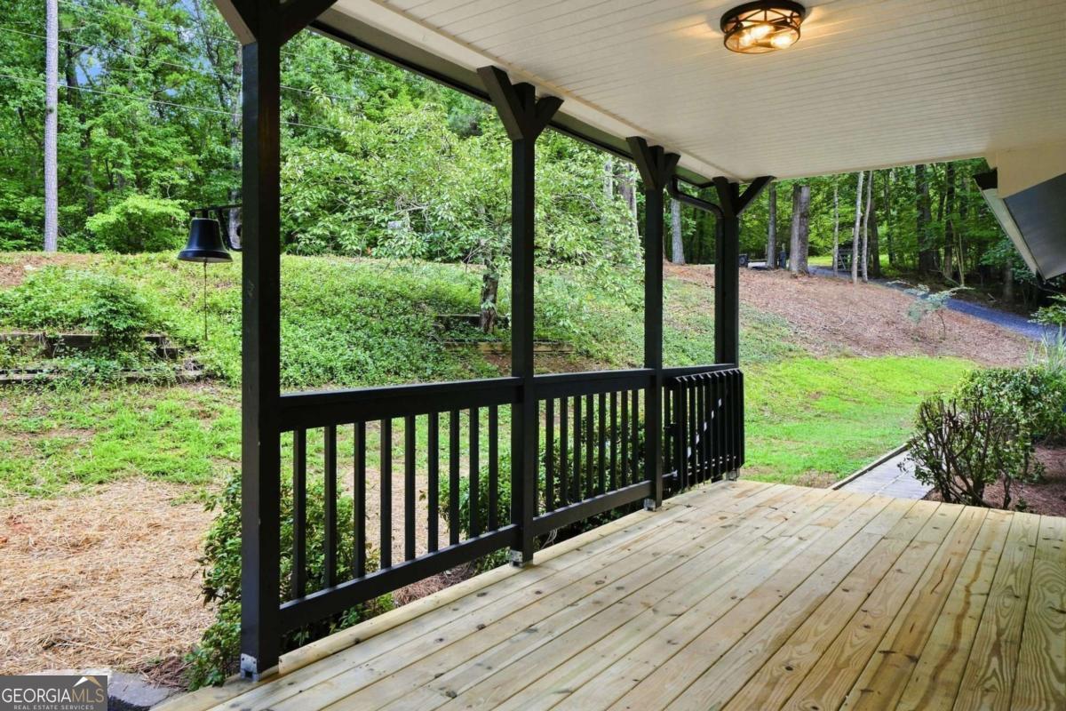 283 Ash Circle Property Photo 11