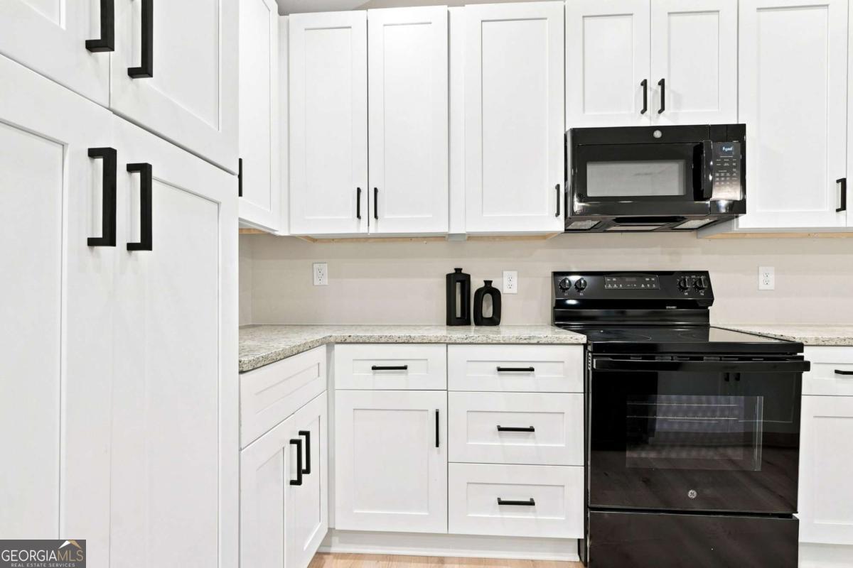 283 Ash Circle Property Photo 20