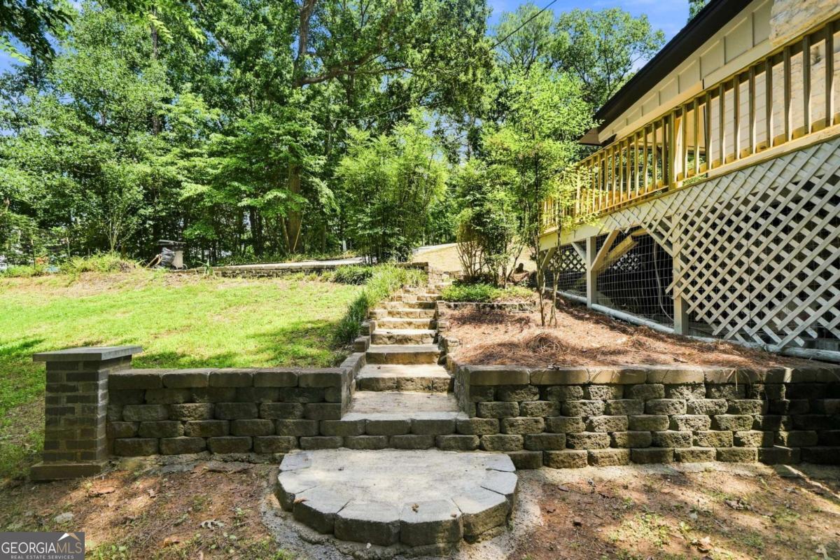 283 Ash Circle Property Photo 42