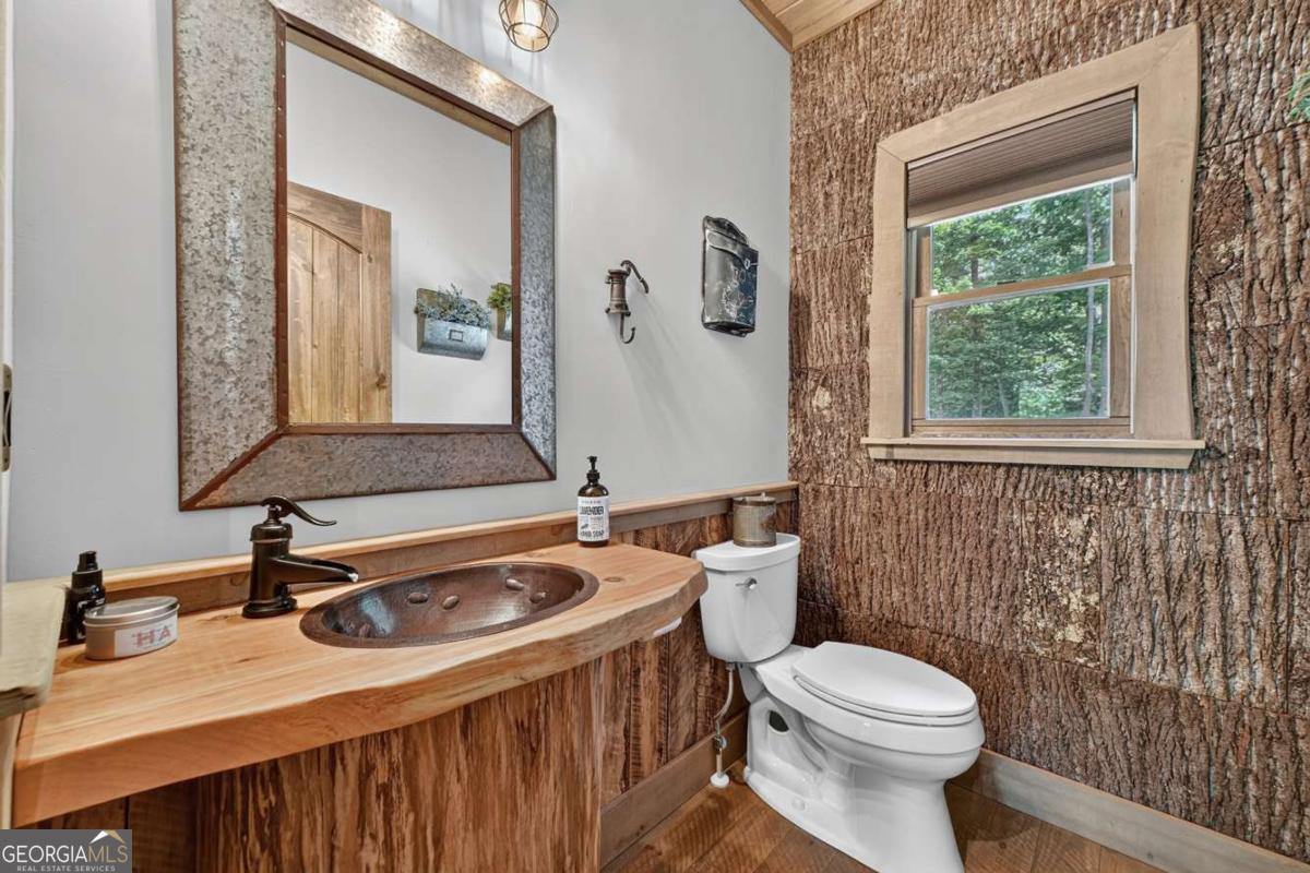 274 Hothouse Drive Property Photo 16