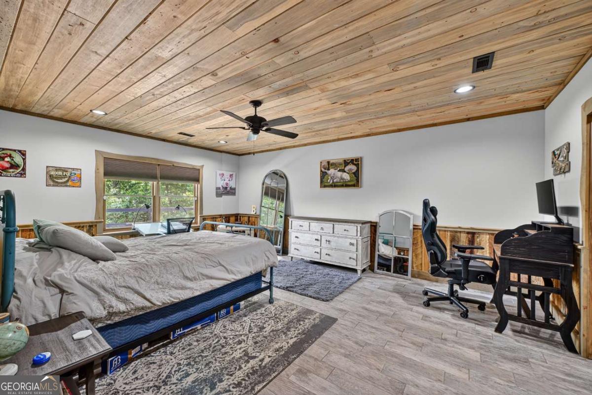 274 Hothouse Drive Property Photo 39