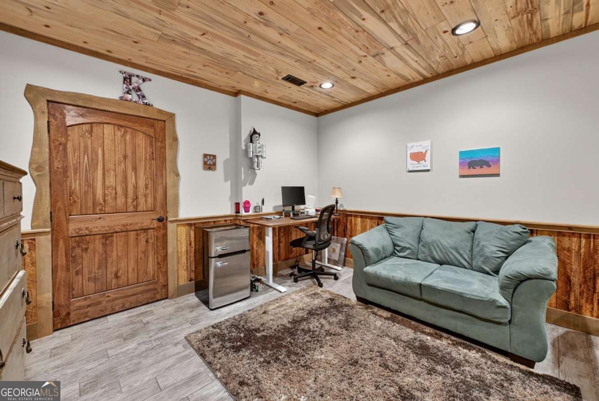 274 Hothouse Drive Property Photo 43