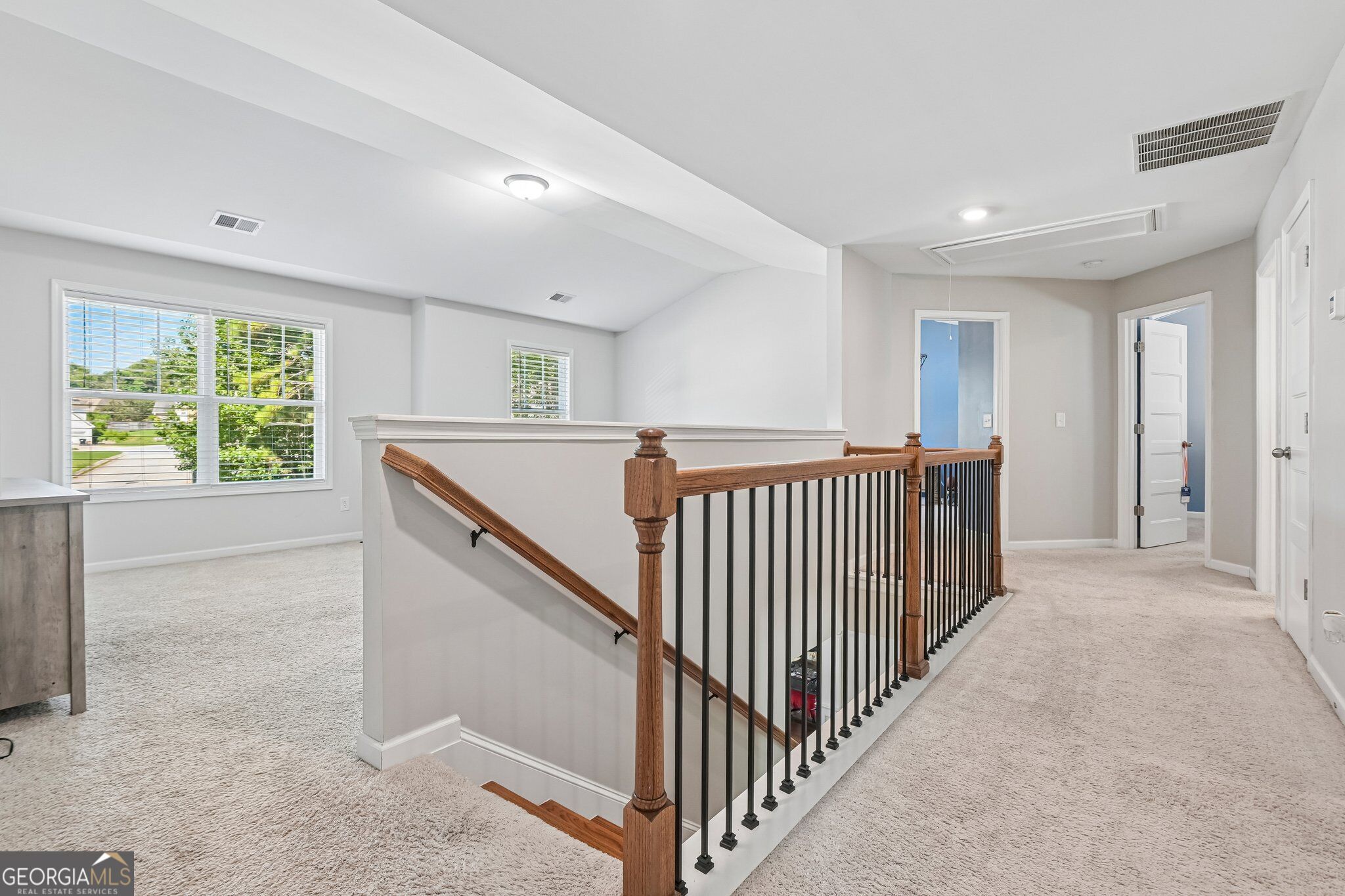 512 Clinton Drive Property Photo 14