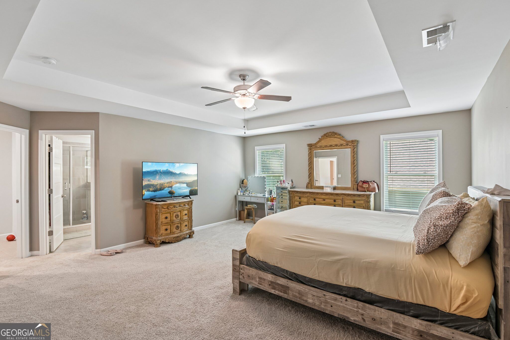 512 Clinton Drive Property Photo 17