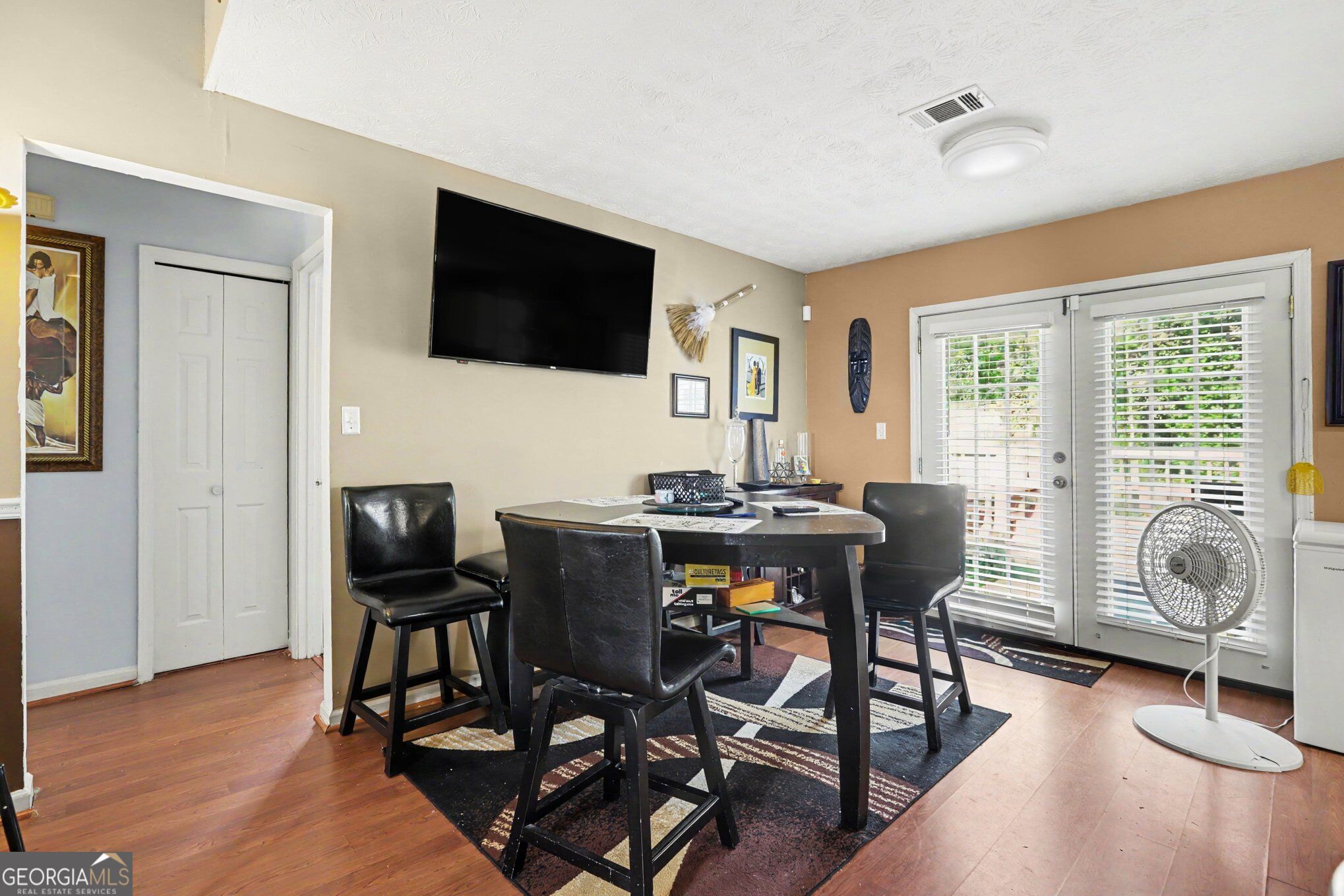 2805 Robinson Wood Drive Property Photo 3