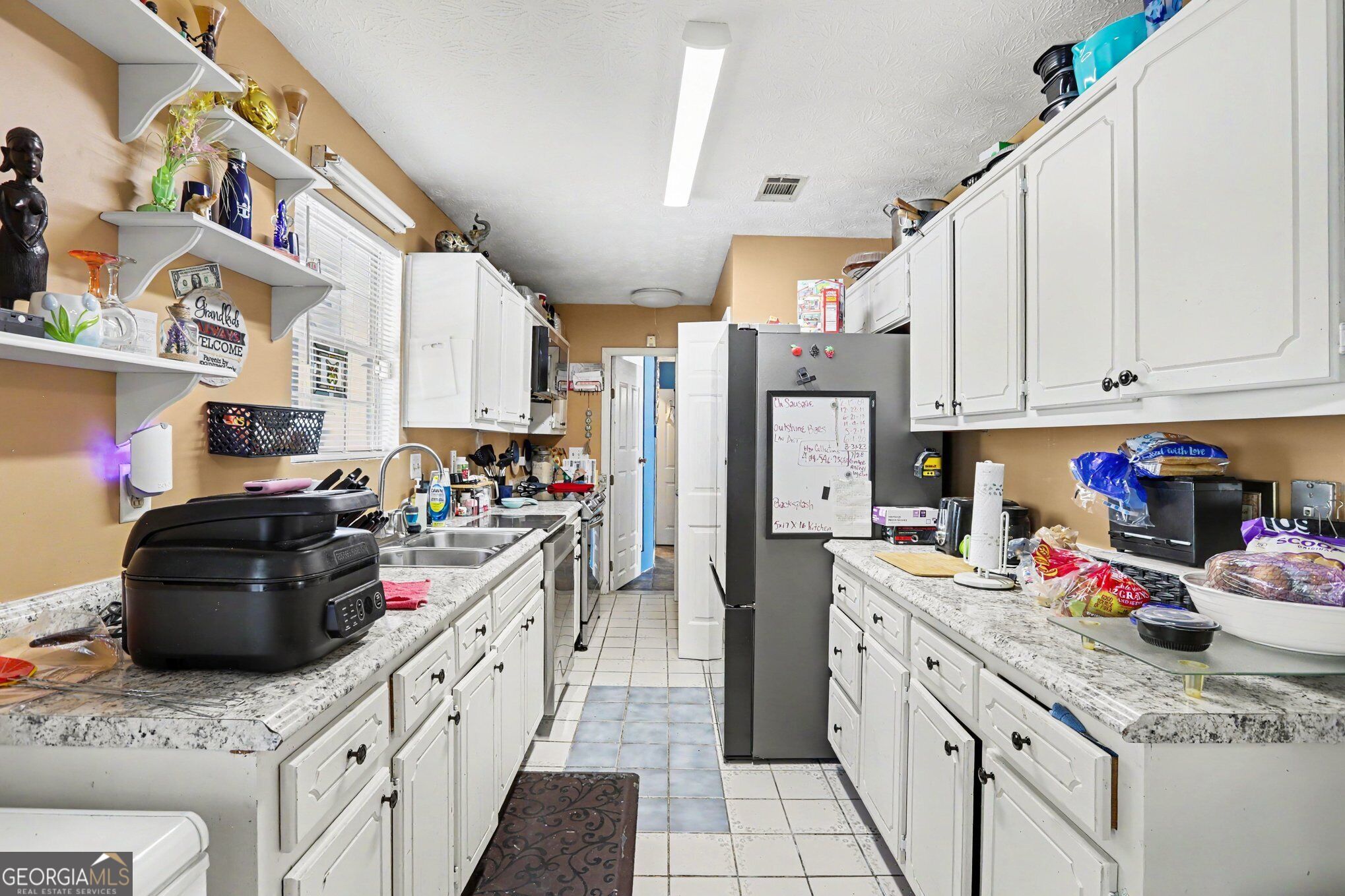 2805 Robinson Wood Drive Property Photo 4