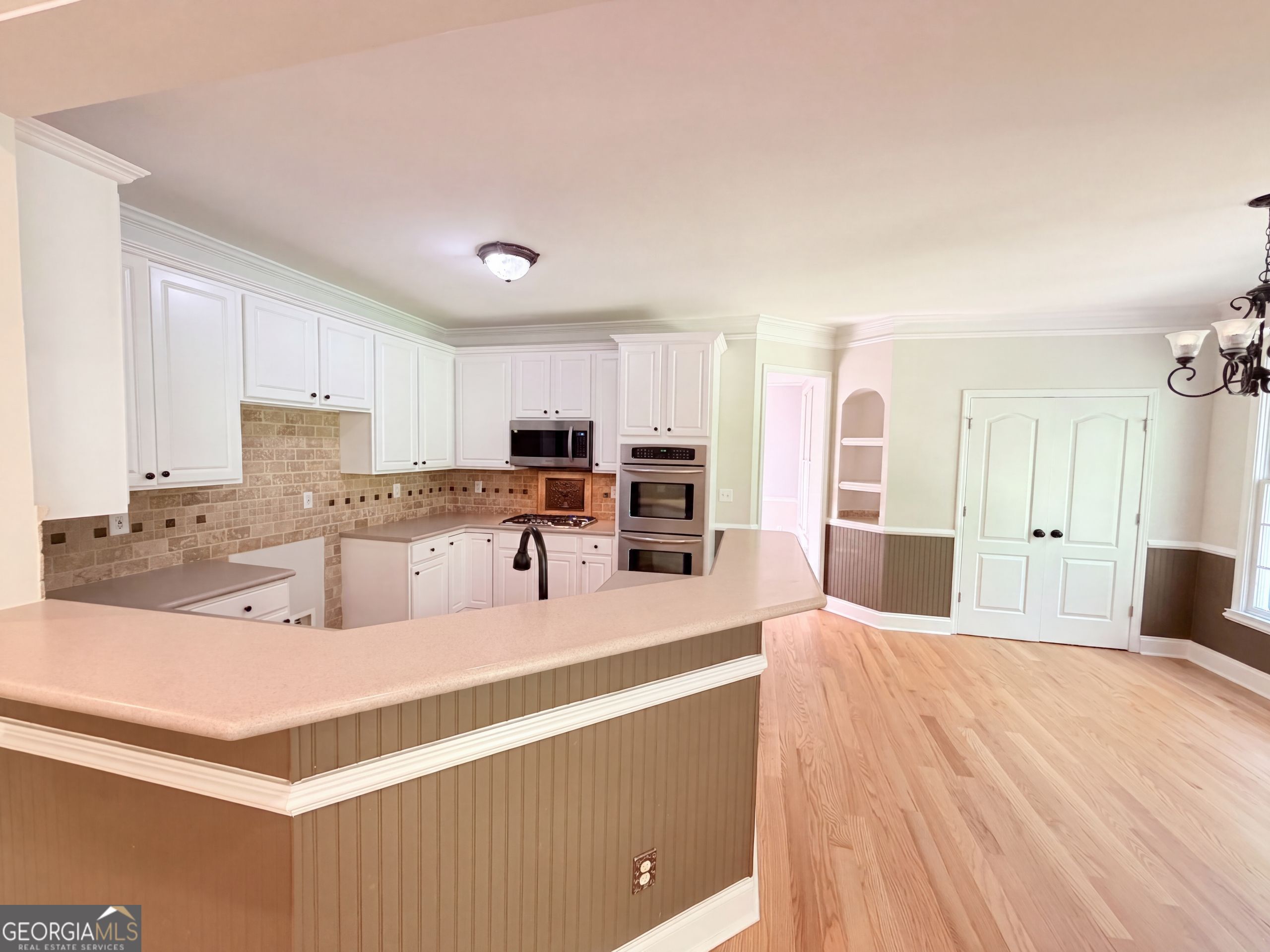 1872 Bakers Mill Road Property Photo 2