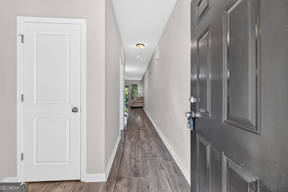 4765 Beacon Ridge Lane Property Photo 4