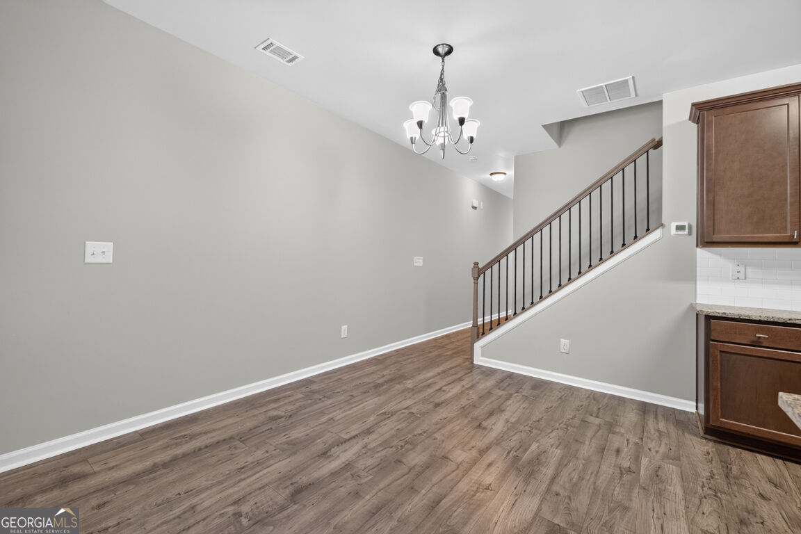 4765 Beacon Ridge Lane Property Photo 12