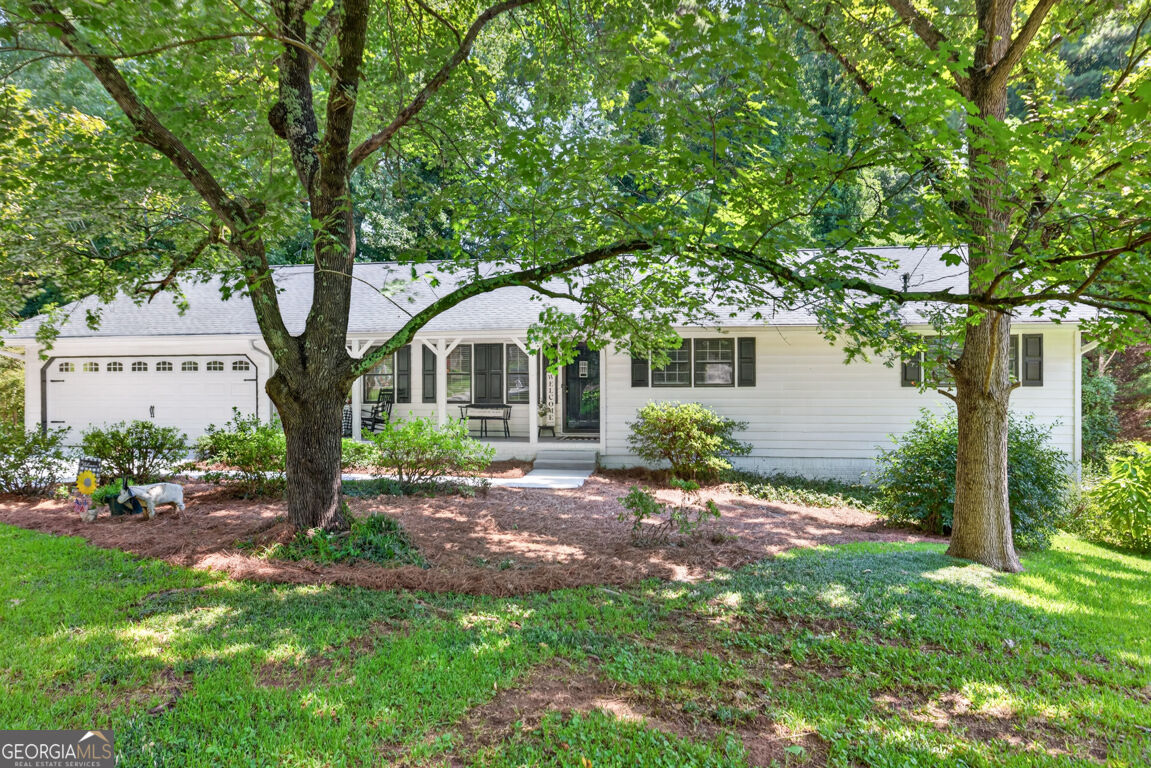732 Windy Drive Property Photo 1