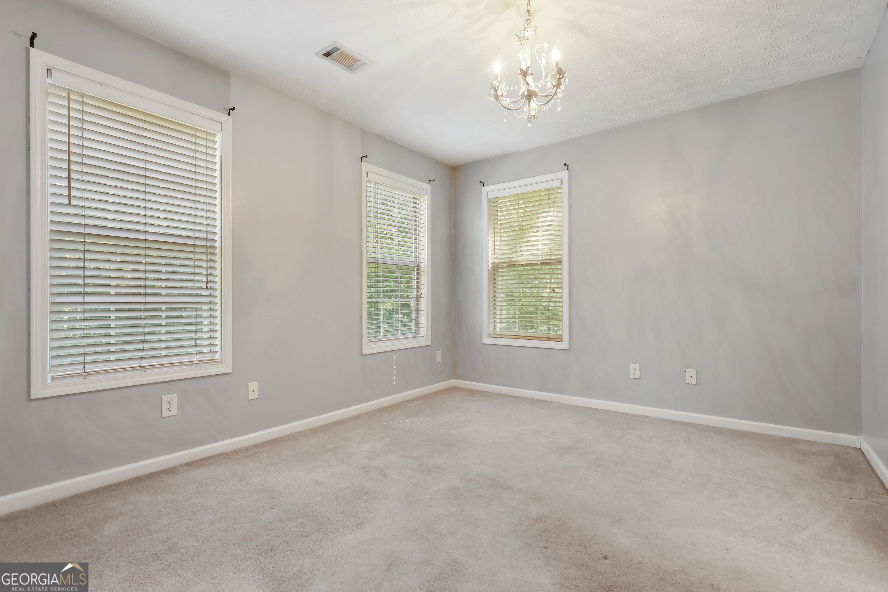 129 Avalon Drive Property Photo 31