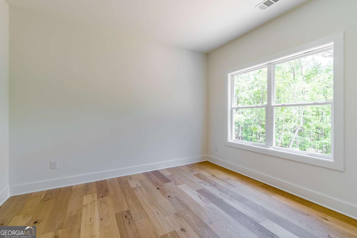 6073 Rockingham Way Property Photo 19