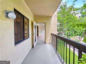 1800 Clairmont Lake # A204 Property Photo 20