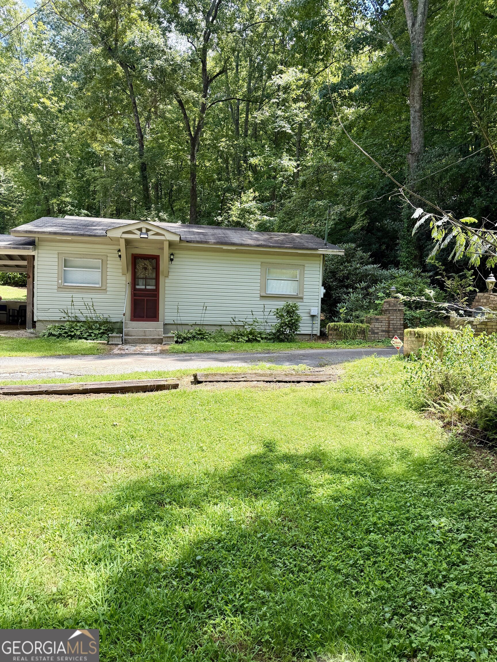 41 Blackwell Drive Property Photo 3