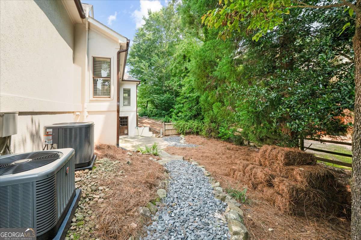 1820 Hadfield Boulevard Property Photo 10