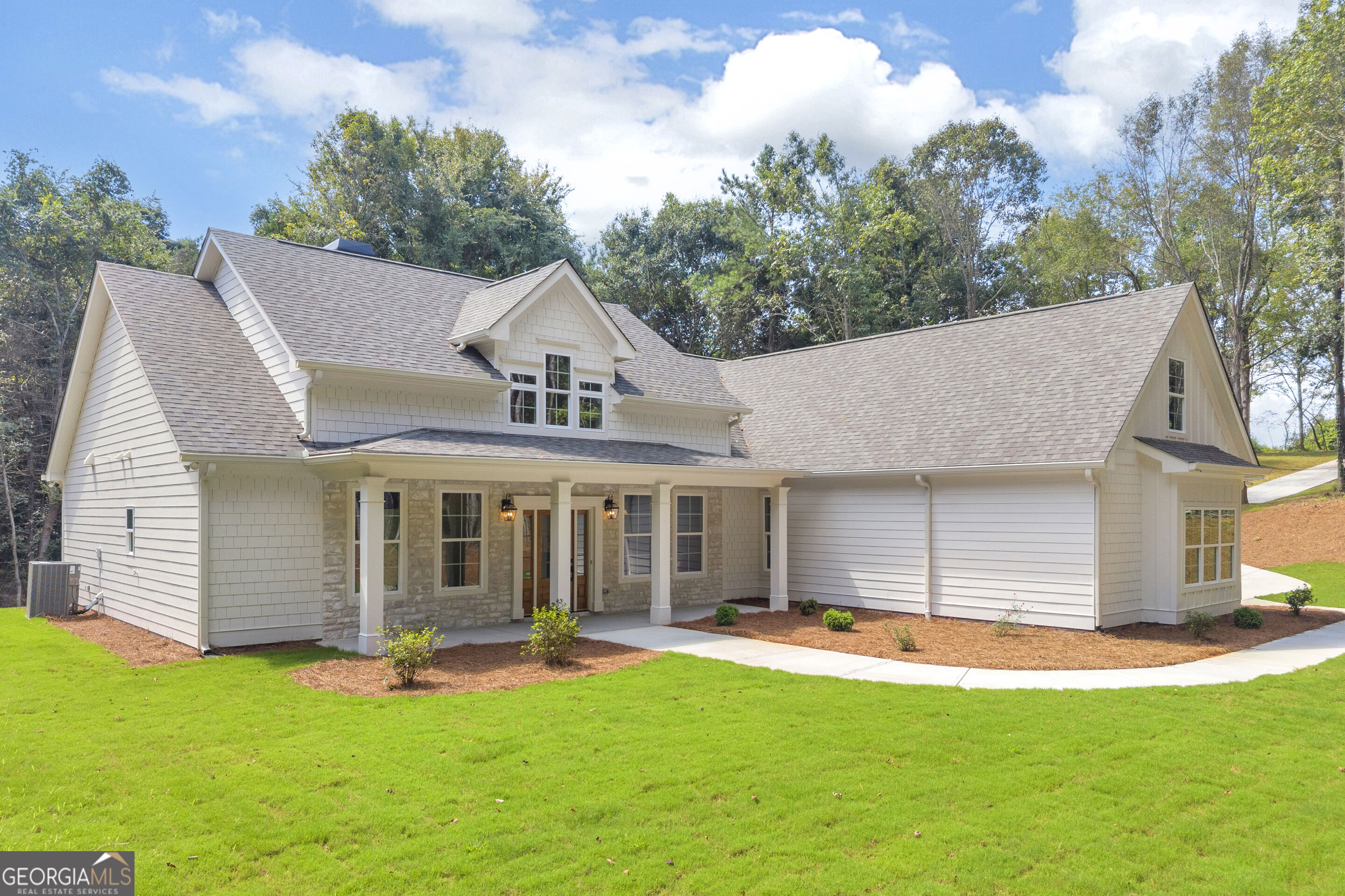105 Carlan Road Property Photo 1