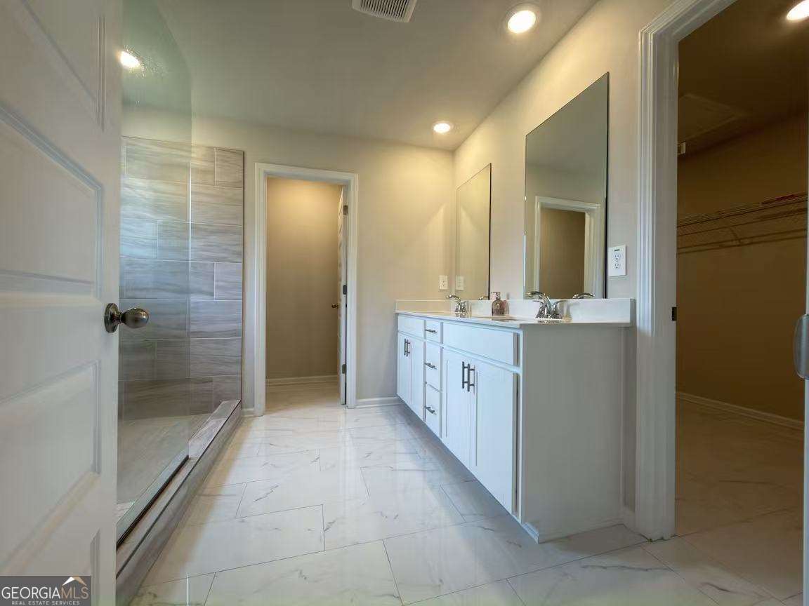 2414 Martin Spring Bend Property Photo 17
