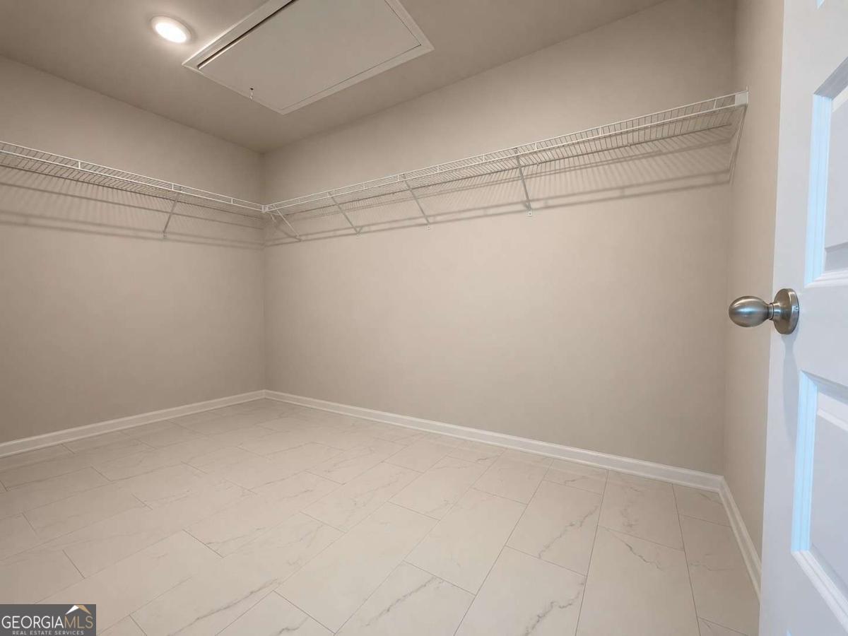 2414 Martin Spring Bend Property Photo 20