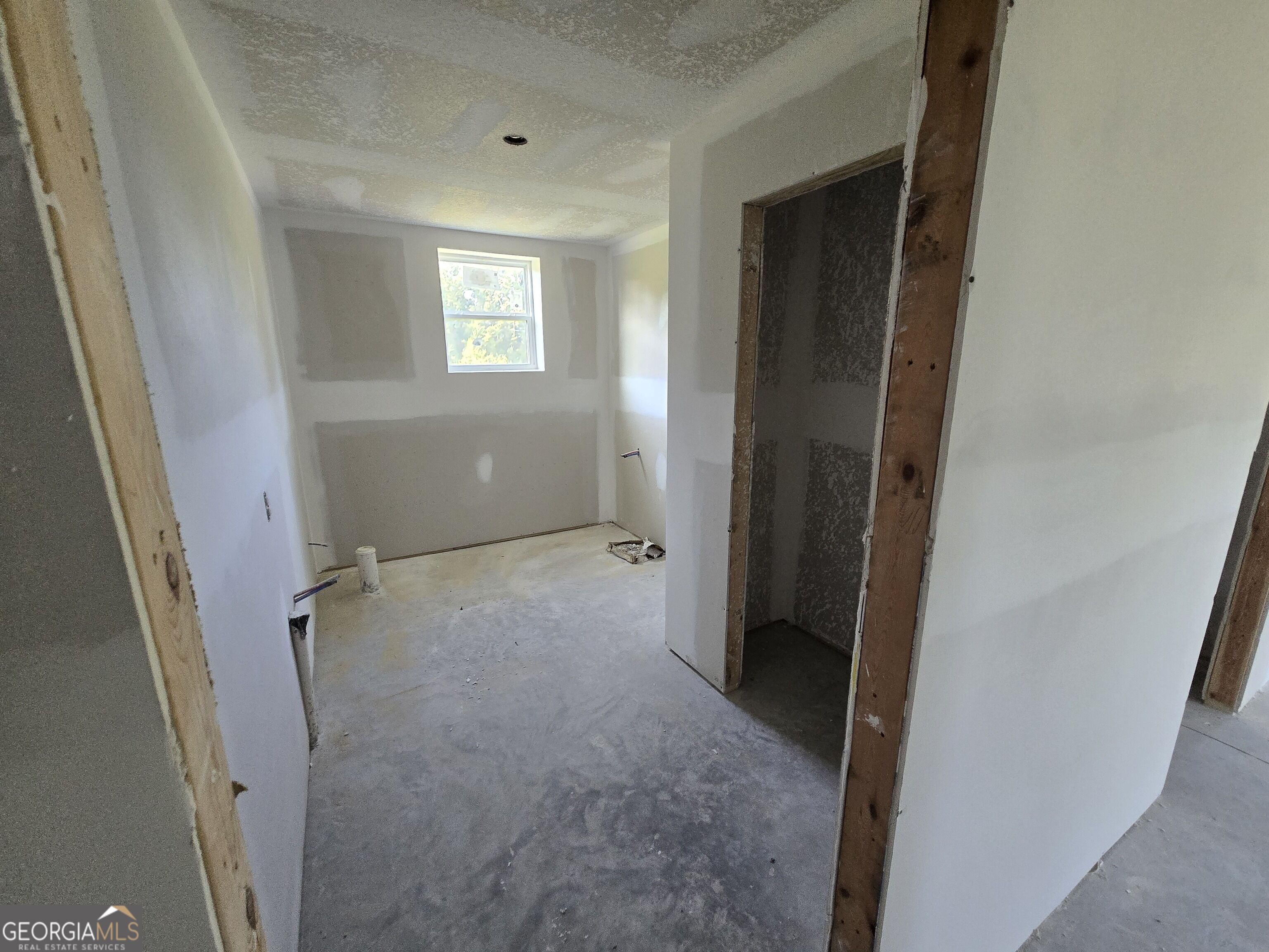 535 Evans Street Property Photo 12