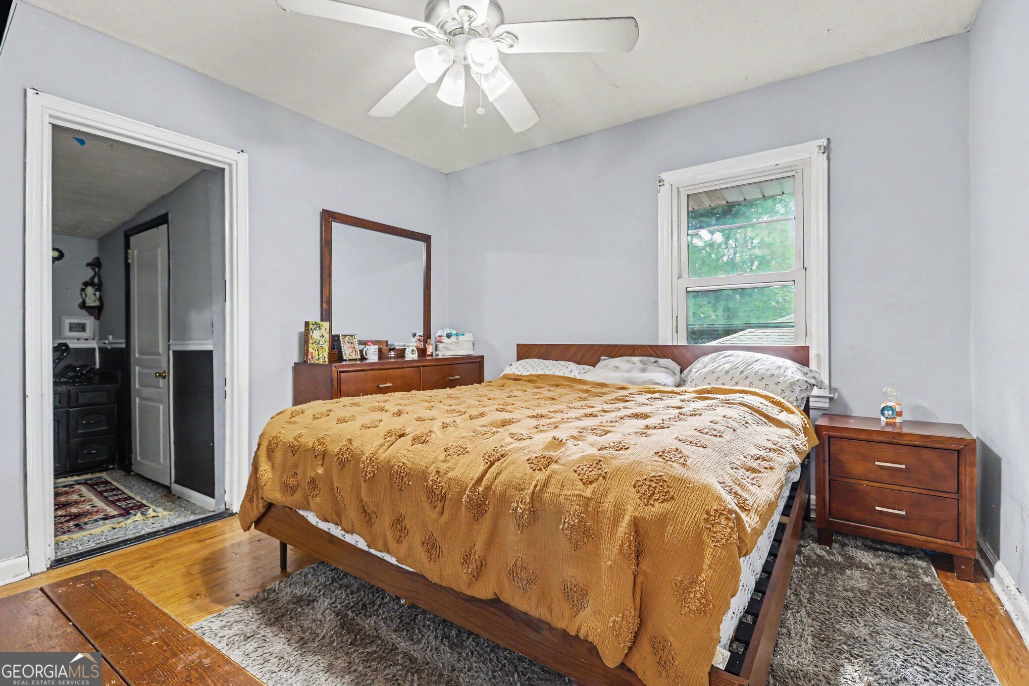 1638 Flintwood Drive Se Property Photo 4