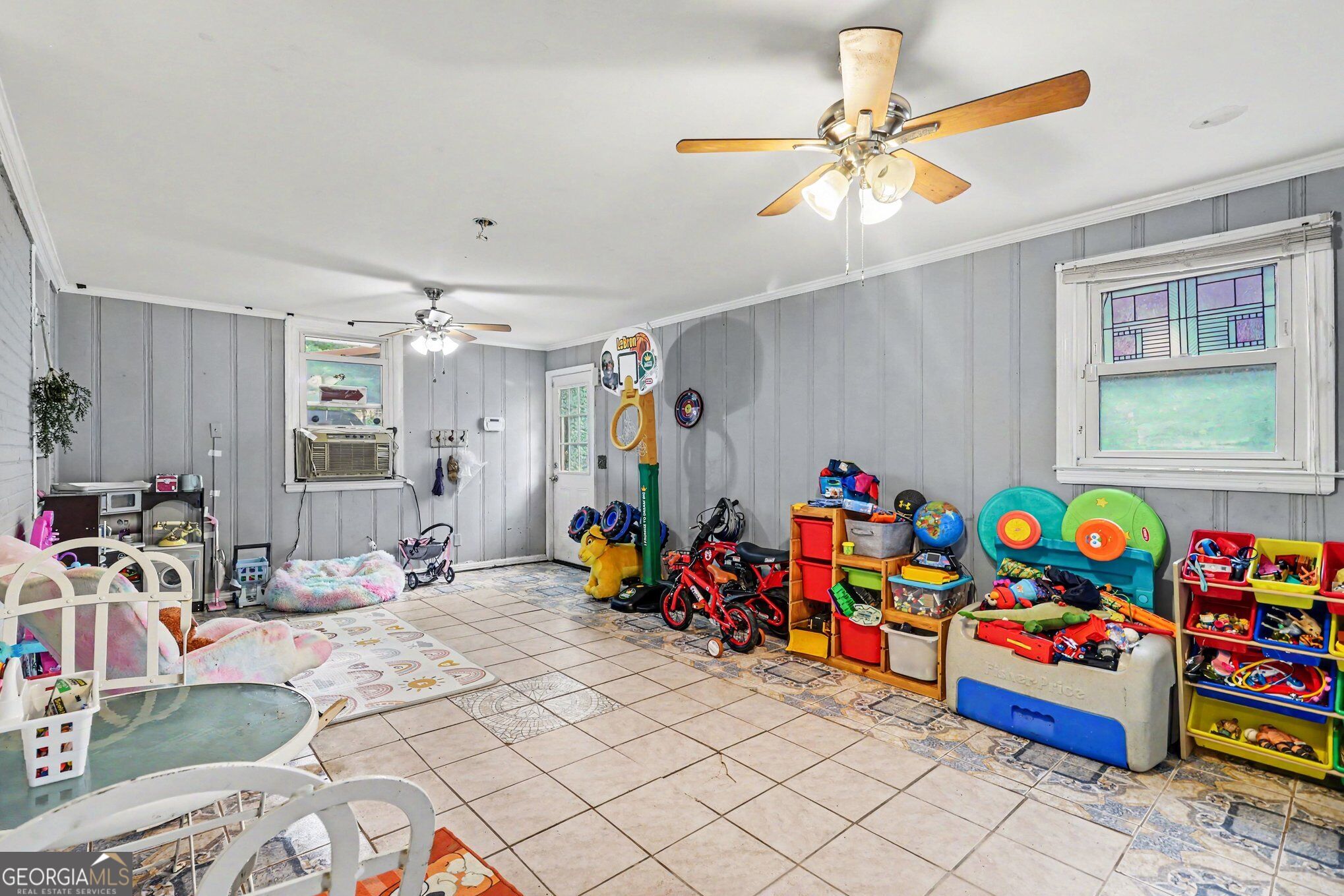 1638 Flintwood Drive Se Property Photo 15
