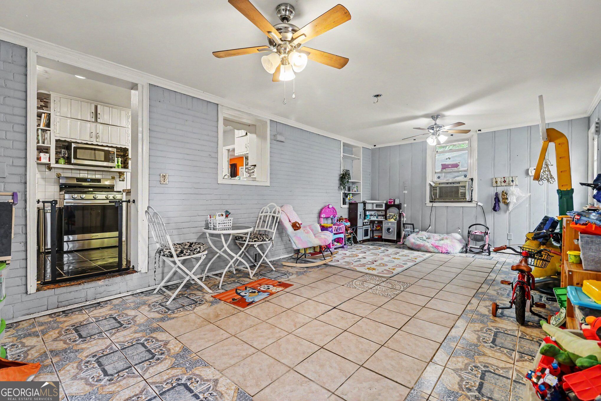 1638 Flintwood Drive Se Property Photo 16