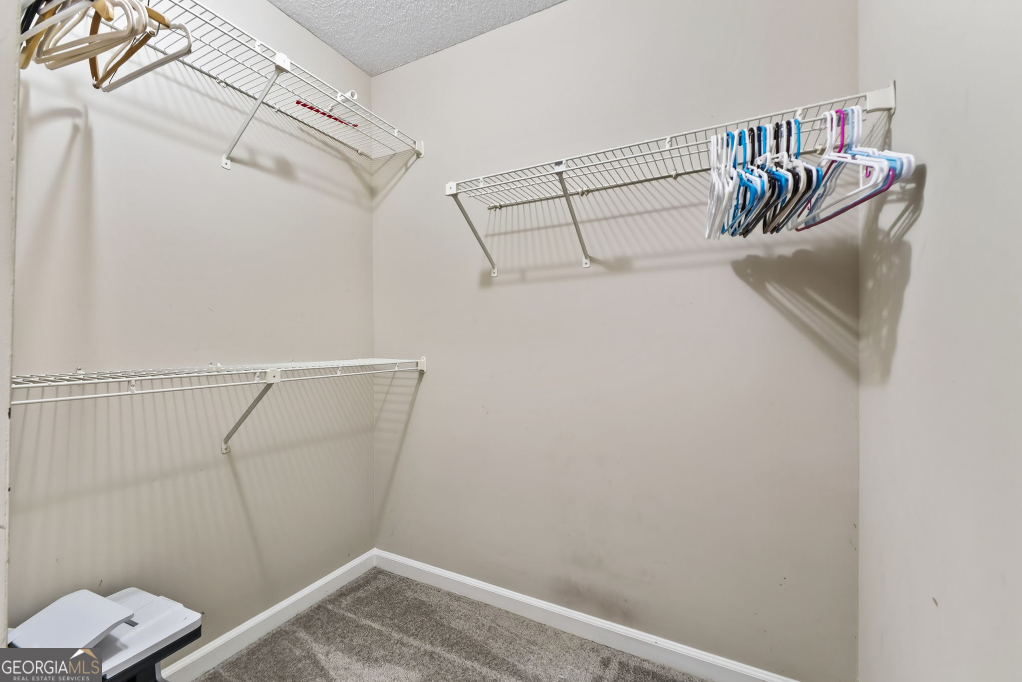 825 Ridgefield Drive Property Photo 15