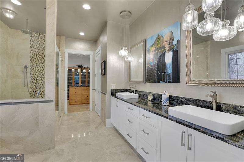 120 Chateau Place Property Photo 17