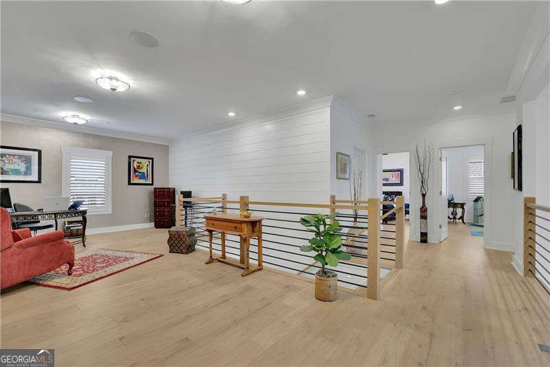 120 Chateau Place Property Photo 23