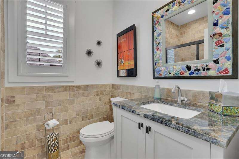 120 Chateau Place Property Photo 32
