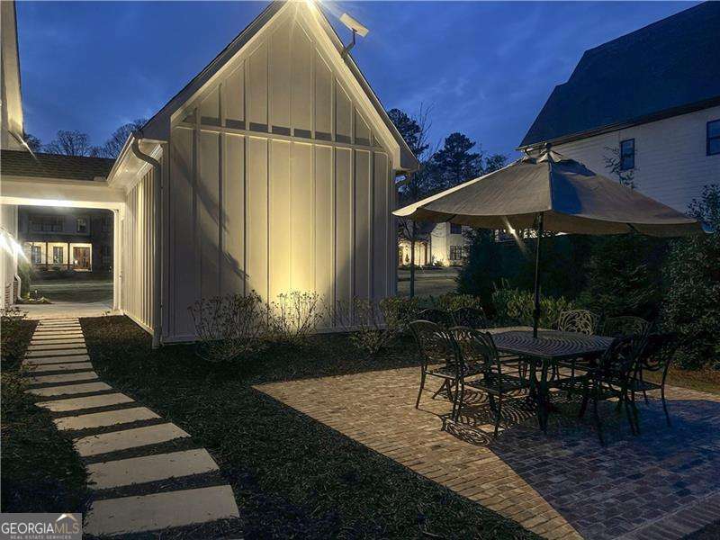 120 Chateau Place Property Photo 57