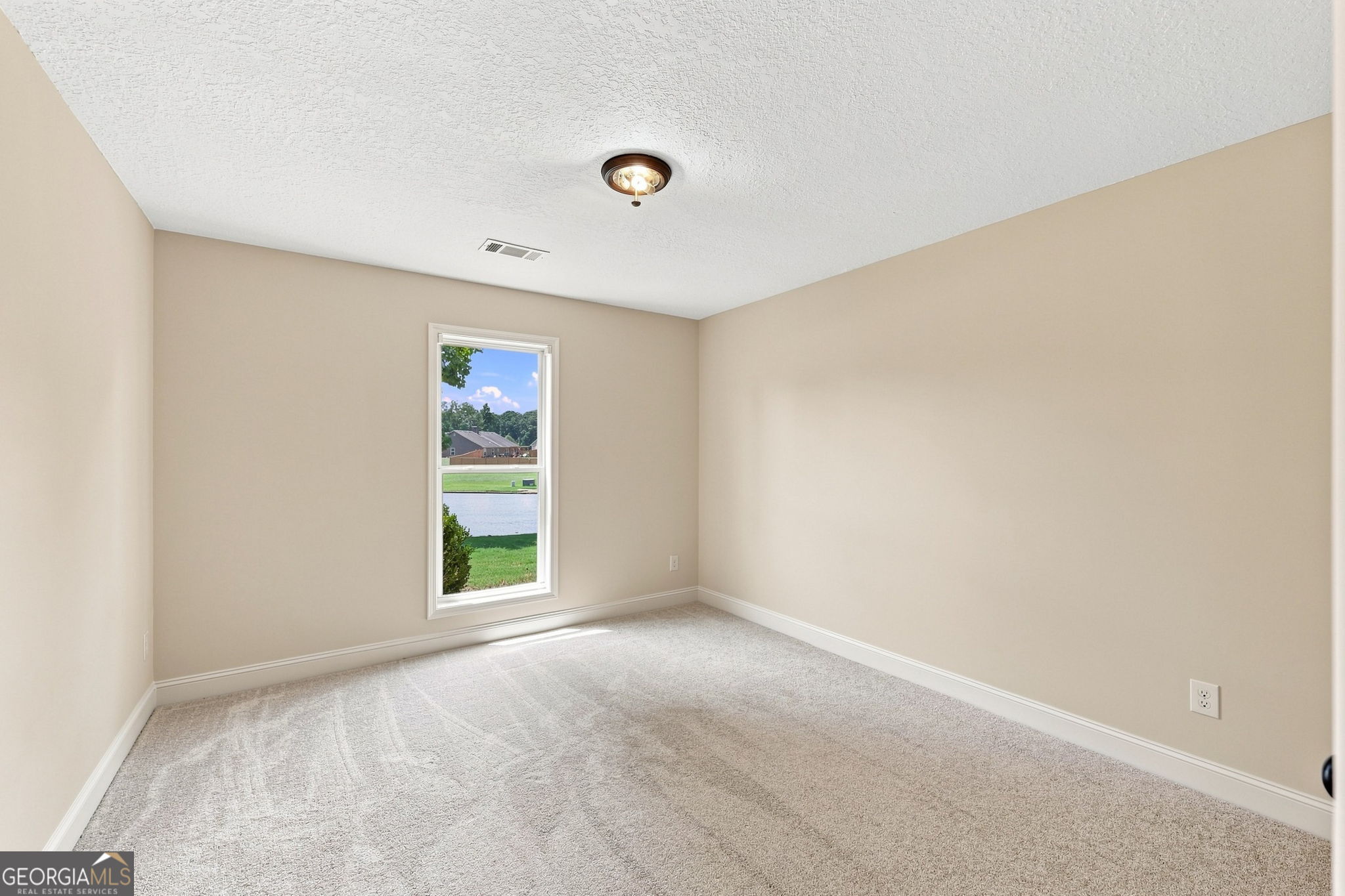 482 Logans Way Property Photo 29