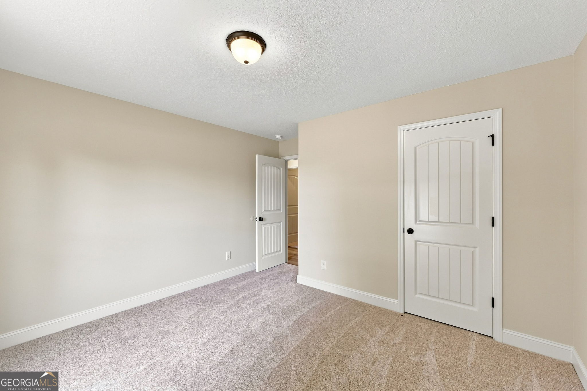 482 Logans Way Property Photo 33