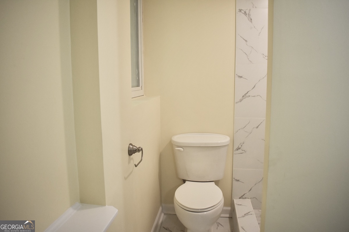 355 Olde Bridge Way Property Photo 11