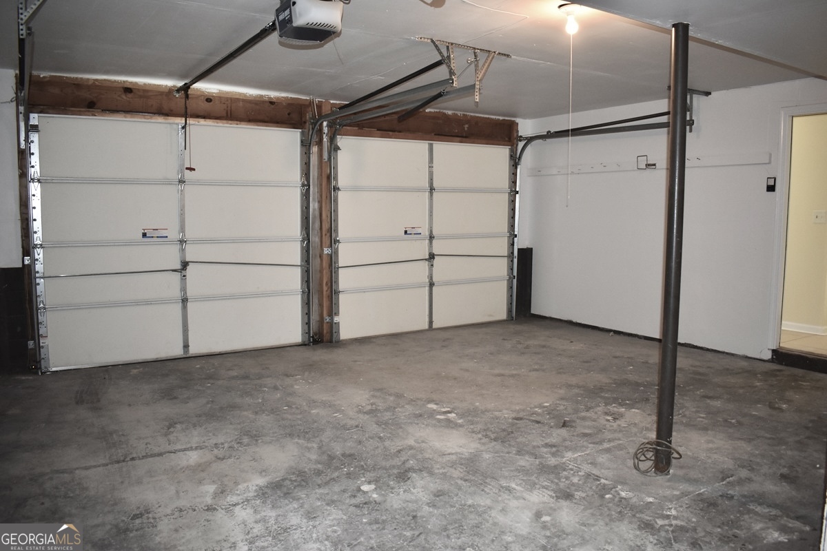 355 Olde Bridge Way Property Photo 16