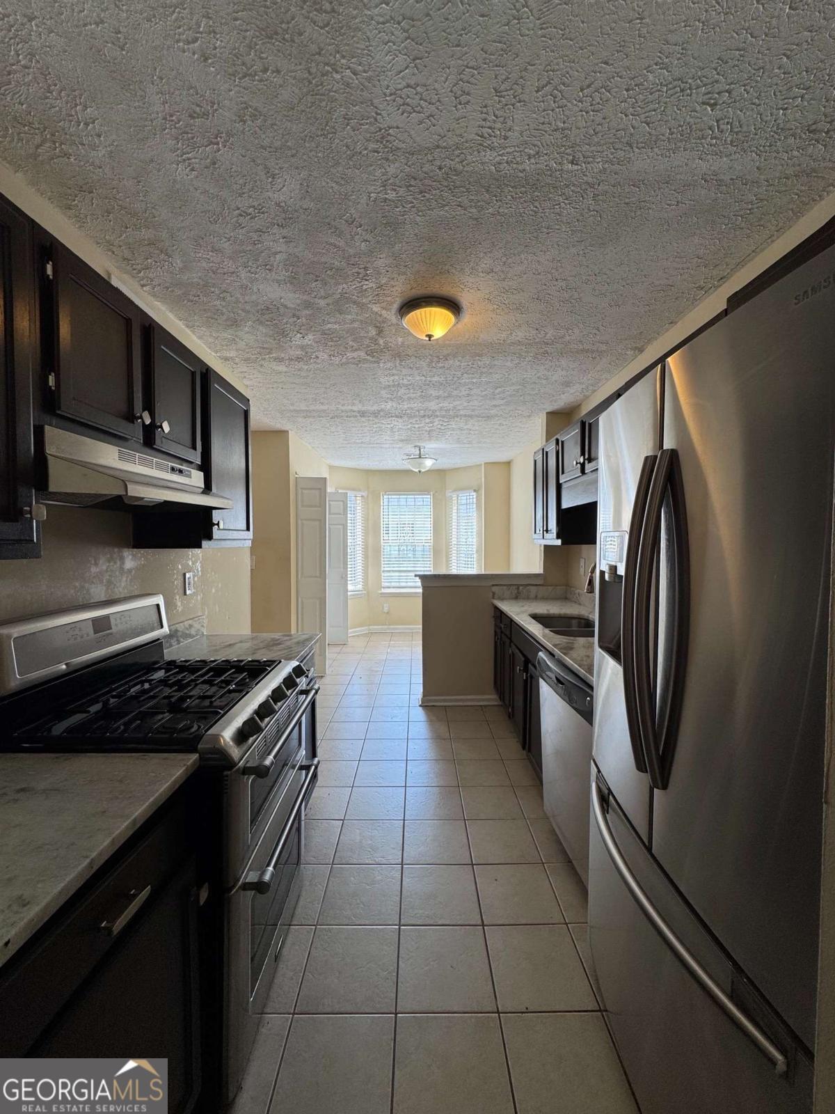 7237 Crestside Drive Property Photo 25