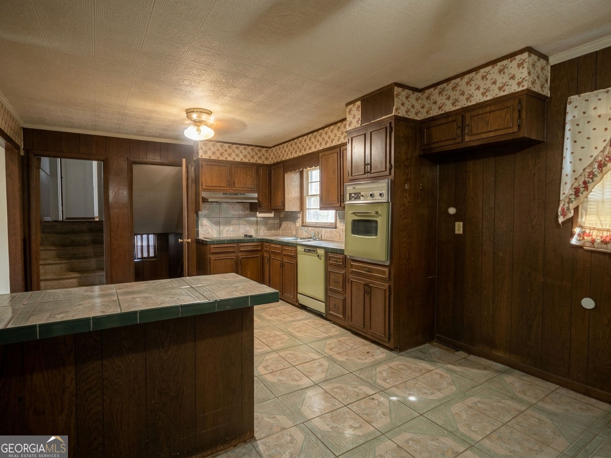 279 Timberland Trail Property Photo 5