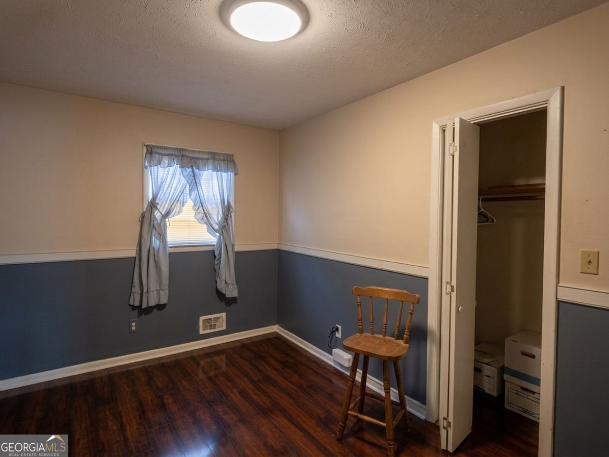 279 Timberland Trail Property Photo 8