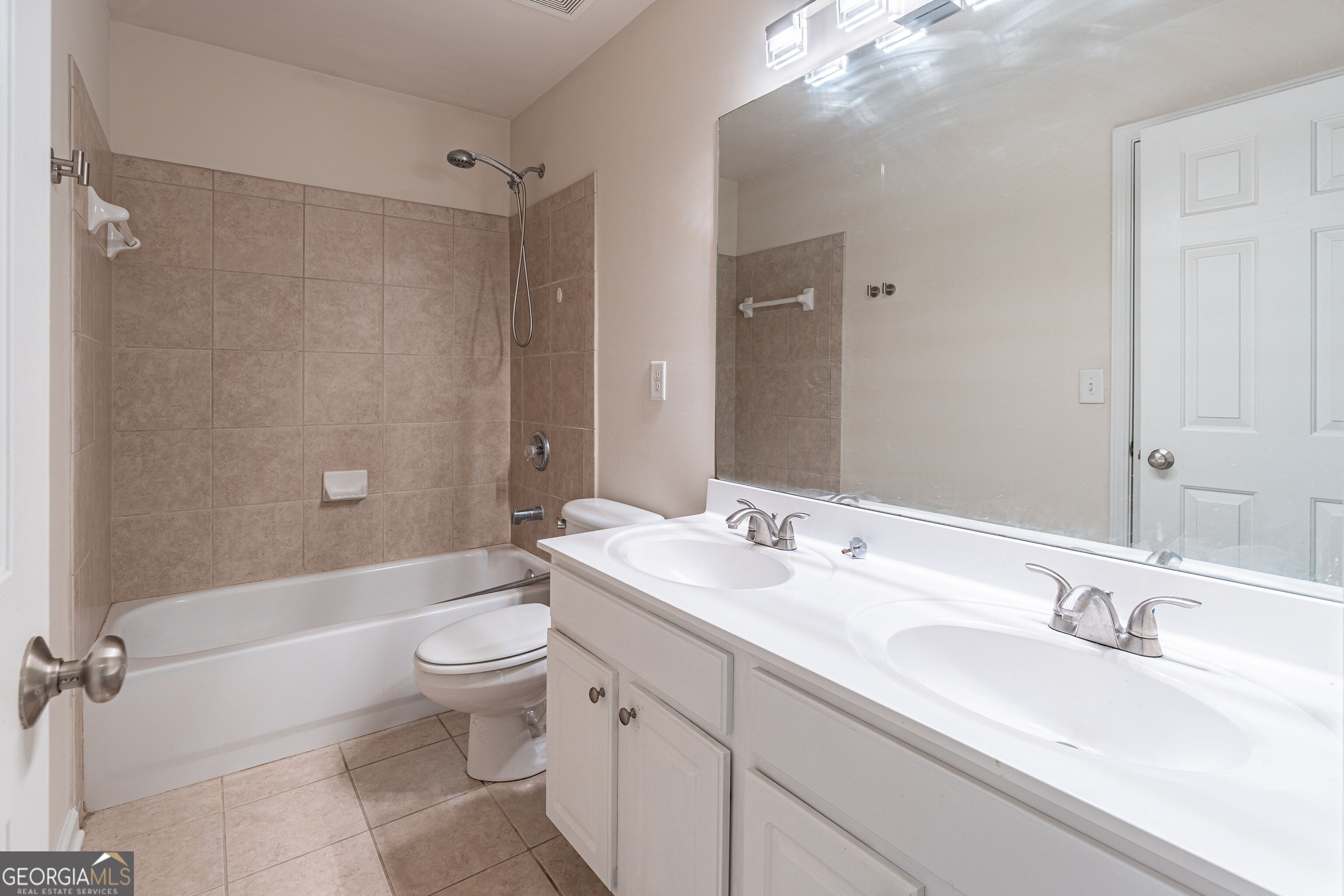 1891 Fosco Drive Property Photo 16