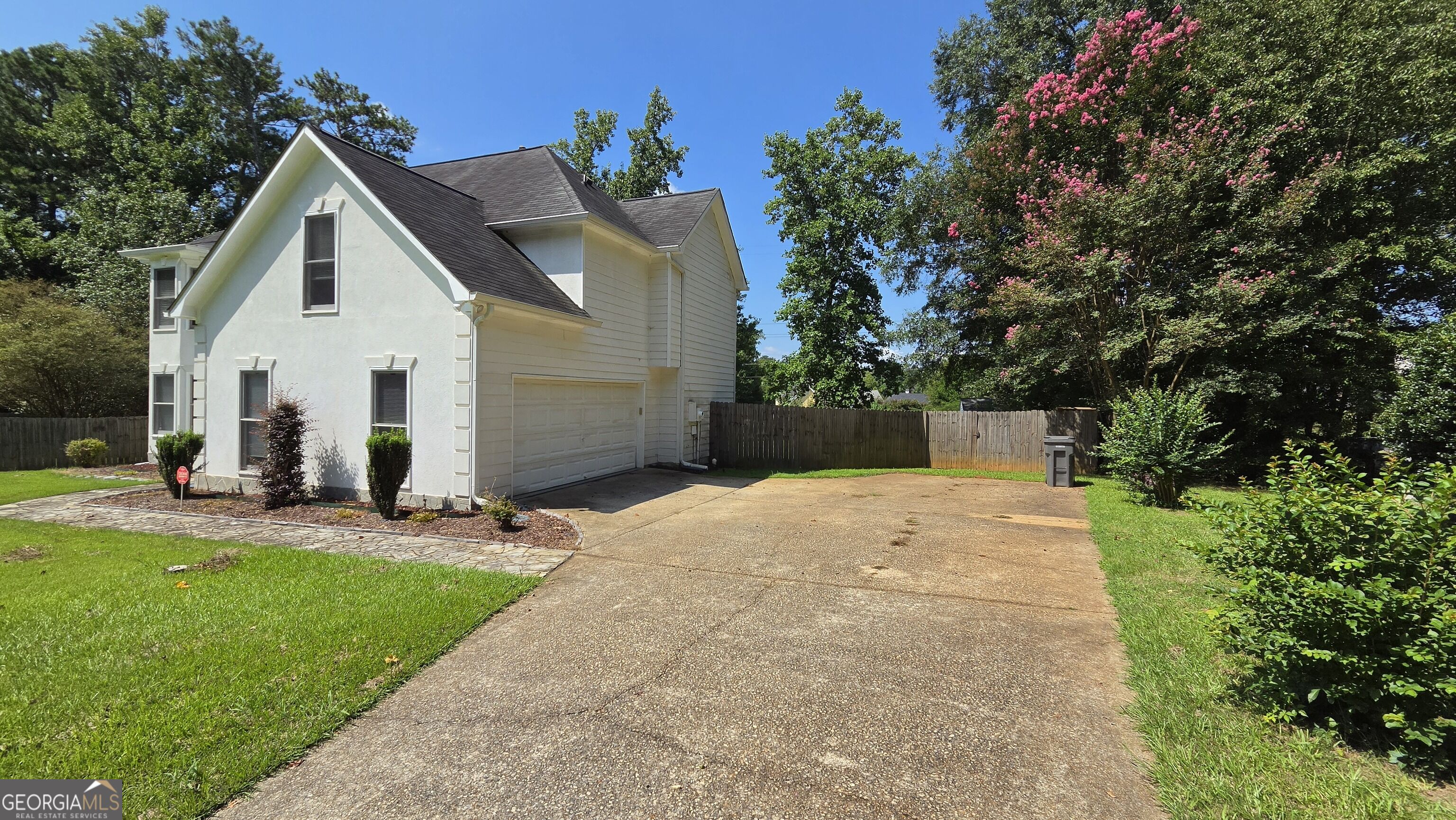 31 Springfield Court Property Photo 5